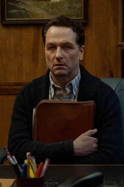 Widow's Bay: Matthew Rhys kämpft gegen den Boogeyman