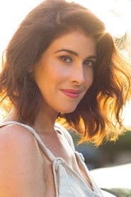 Xenia Contreras (voice)