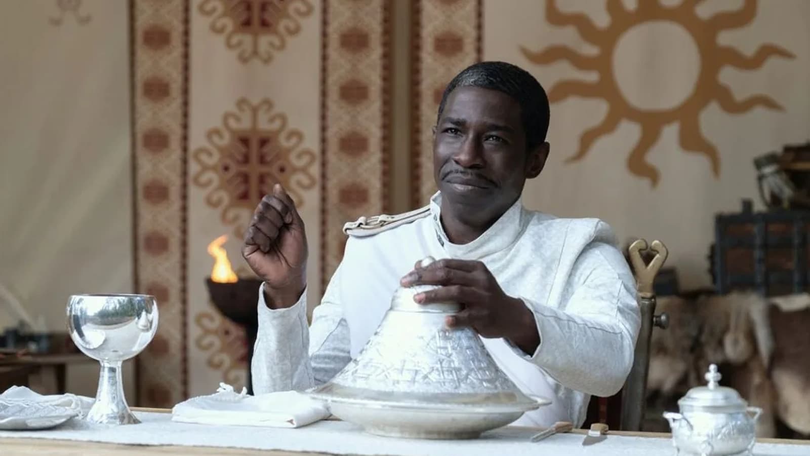 „Das Rad der Zeit“ Wer sind die Weißmäntel?