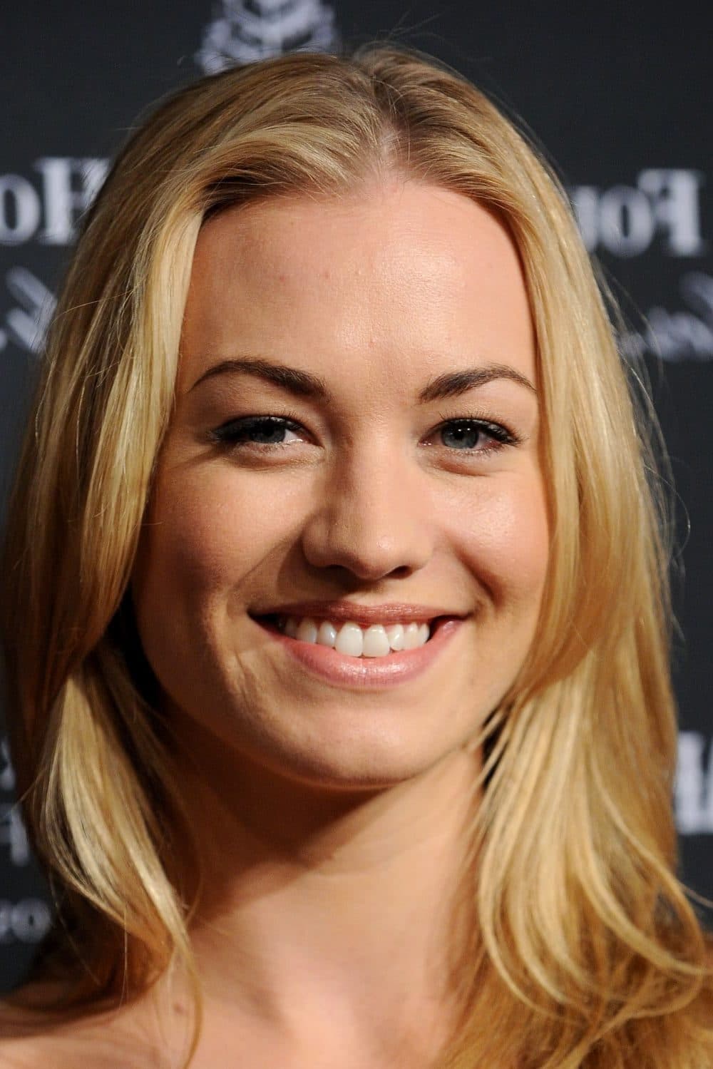 Yvonne Strahovski: Serien, Filme & Biografie
