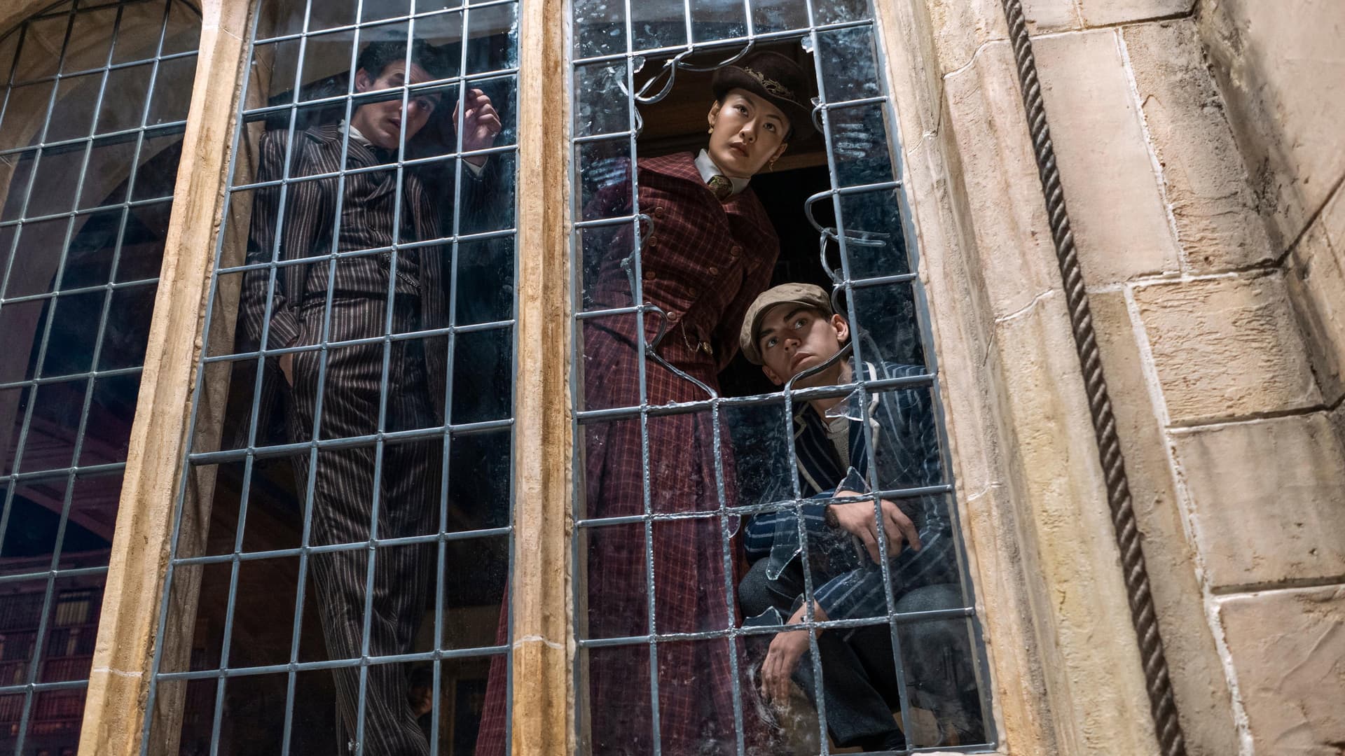 Young Sherlock basiert auf Andrew Lanes Romanen. Was die Serie daraus macht, überrascht.