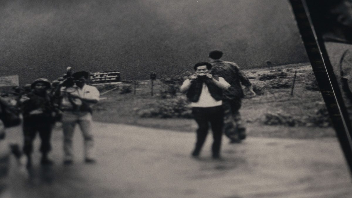 Netflix erwirbt umstrittene Vietnam-Fotodokumentation ‚The Stringer‘